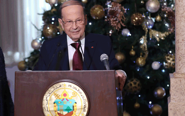 عون و«الثنائي الشيعي» يرفضان مفهوم «الحكومة الإنتقاليّة»... وبري يطلب من دياب التمهل