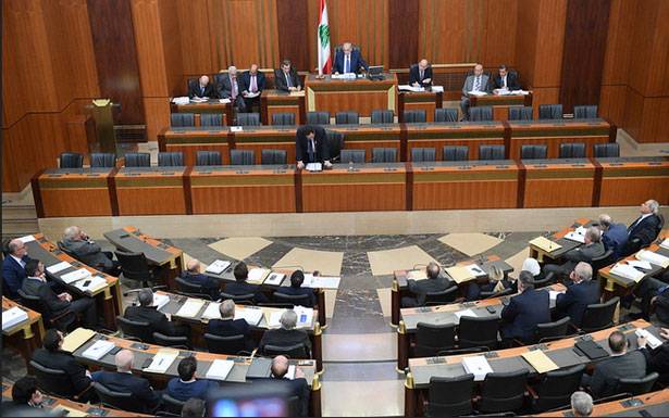 إقرار الموازنة... و«المستقبل» و«التقدمي» شاركا مُعارضة وامتناعاً