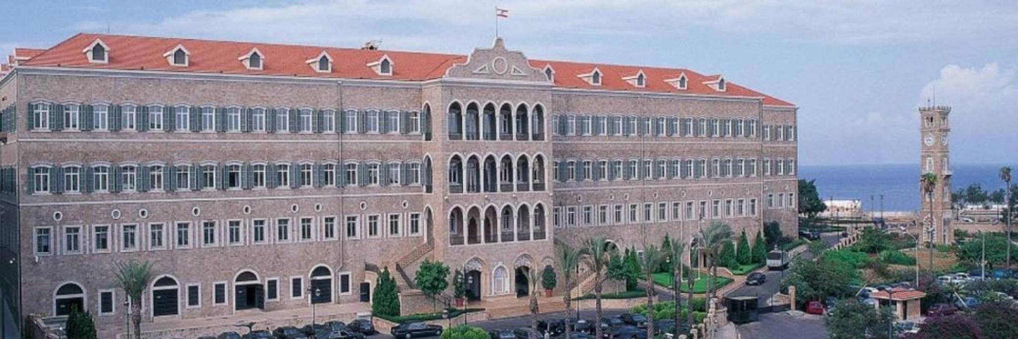 الشعب يريد حكومة بسبب الانهيار والبطريرك الراعي : معرقلو الحكومة هم أعداء لبنان
حكومة خبراء اختارتهم الأحزاب من فريق واحد لكن المهم ان تنجح الحكومة
مؤسسات تفلس وشبه هجرة اذا لم تتألف الحكومة بسرعة وتبدأ العمل للإنقاذ