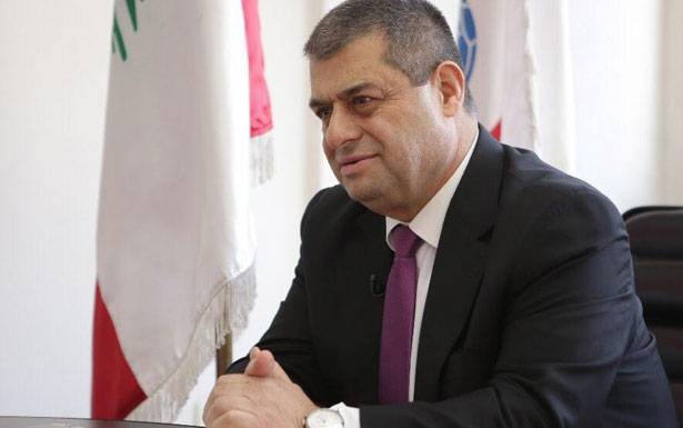 رئيس الاتحاد اللبناني للكرة الطائرة ميشال ابي رميا لـ «الديار» : اطلاق كافة البطولات مرتبط باستتباب الوضعين الأمني والاقتصادي