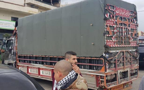 توقيف شاحنة محمّلة