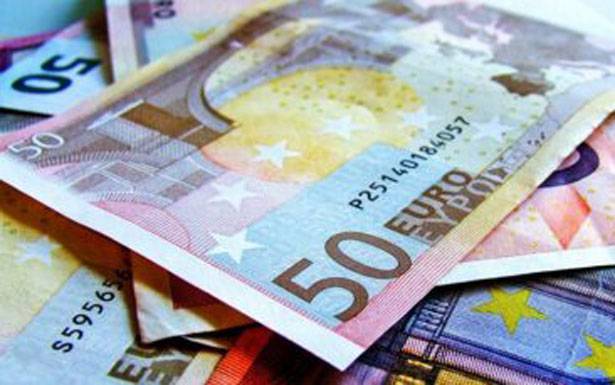 عدم دفـع الـيوروبونـد يعـني بـداية إفلاس لا مُبرّر لـعدم إيـجاد المـبلـغ من المصارف ومصرف لـبـنـان


احمد مكي