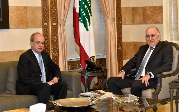 وزير الداخليّة التقى سفير إسبانيا