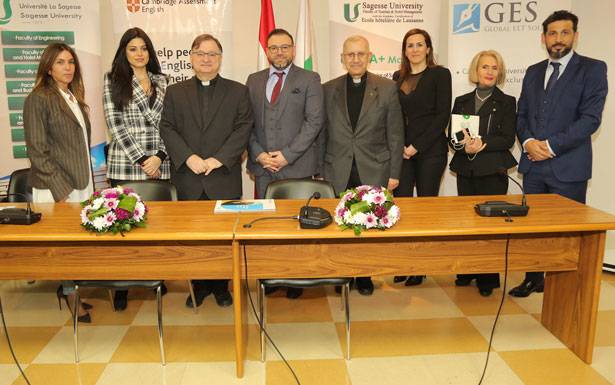 « الحكمة» توقع إتفاقية مــع «Cambridge Assessment English»