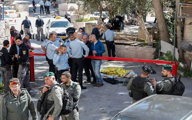 المقاومة تضرب في القدس : دهس 16 جندياً اسرائيلياً