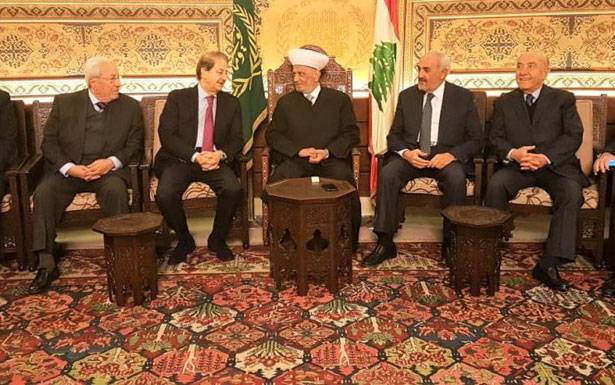 دريان بحث و«النوّاب السابقين» الأوضاع