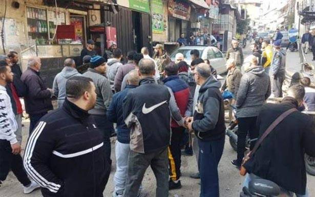 قطع طرقات في البداوي احتجاجاً على التقنين الكهربائي