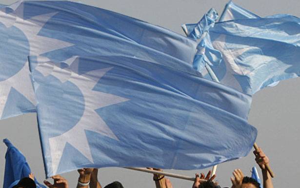 الجوانــب الرئيسيّة لخطاب الحريري في ذكرى 14 شباط :دفـــــــاع عــــن الحريـــريـــّـة... ومسار «المستقبل»