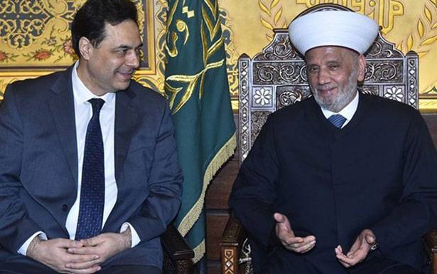 دار الفتوى فتحت معبر الخليج لدياب والزيارة قيد التحضير...الحكومة تحت المجهر العربي وشروطه قبل تقديم المساعدات