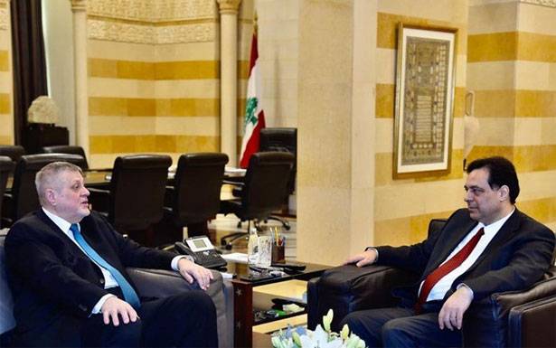 وفد من «الأونروا» بحث أوضاع اللاجئين الفلسطينيين
