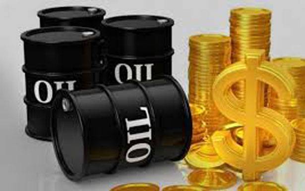 الـنـفط يتراجـع 40% مع هبوط الأسواق الـعالمـيّة والذهب يرتفع بعد حظر أميركي عـلى السفر