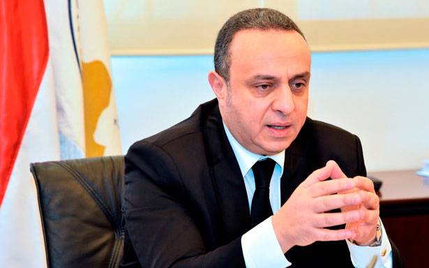 فتّوح: آثار كورونا خطيرة على قـطـاعات النفط والتجارة والسياحة وصناعة السيّارات