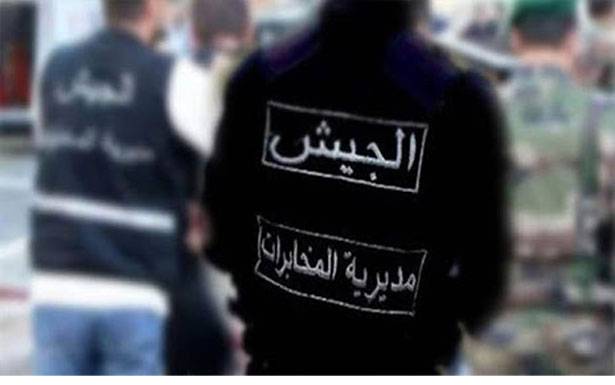 المخابرات تلزم الصيارفة في صيدا تثبيت الدولار على 2000 ليرة