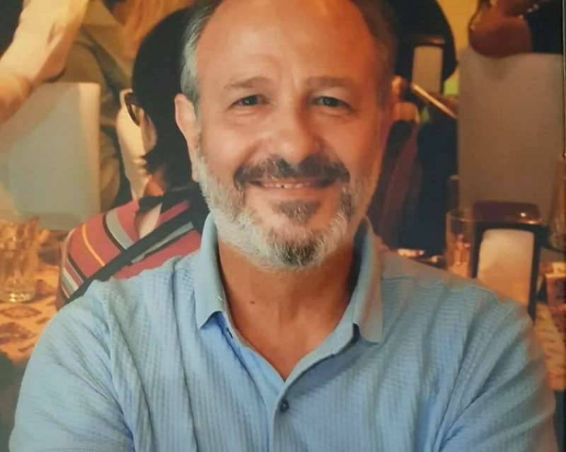 الفنان التشكيلي برنار رِنـّـو يكرم أمين معلوف... بالريشة واللون!