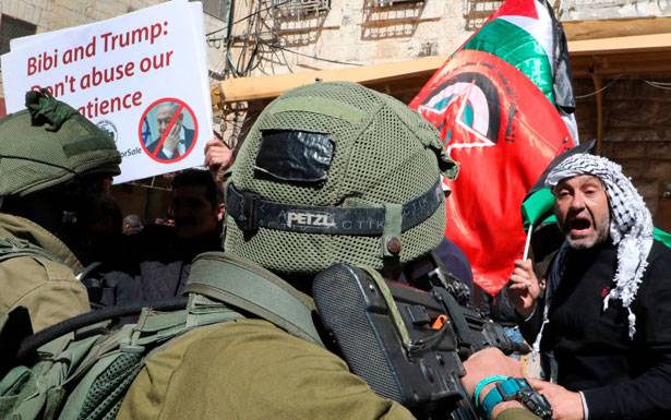 مواجهات دامية بين الفلسطينيين والاحتلال في نابلس