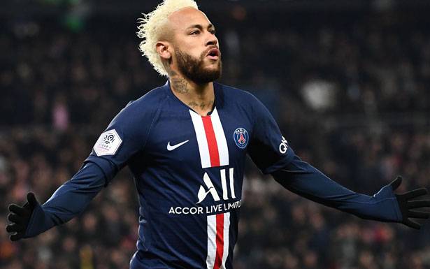 نيمار يستعين بالفيفا للعودة الى برشلونة