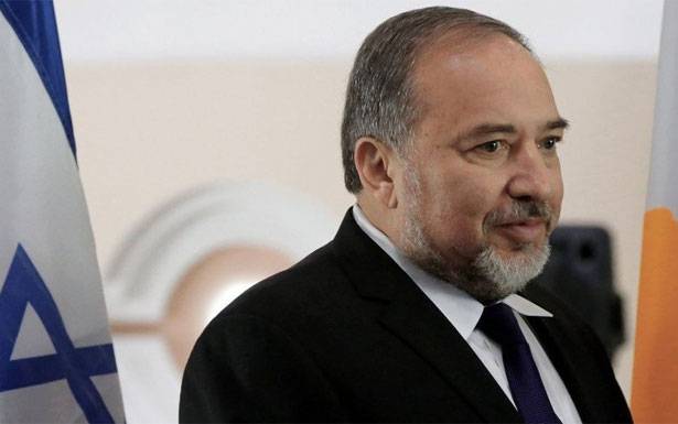 وزير الدفاع الإسرائىلي: هدفنا إبعاد إيران من سوريا خلال الـ 12 شهراً المقبلة