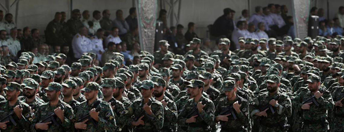 الحرس الثوري الإيراني يقدم مساعدة إلى أمريكا للقضاء على فيروس "كورونا"