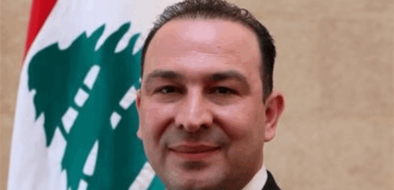 وزير الزراعة: لأخذ اقصى درجات التأهب والسرعة لتأمين عودة المغتربين