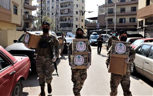 الجيش يُوزع 500 حصّة من المواد الغذائيّة في طرابلس