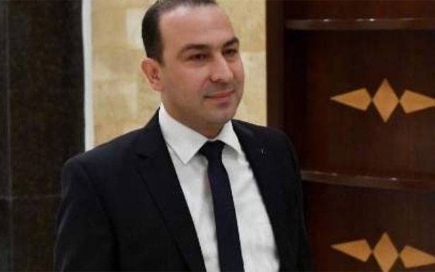 وزير الزراعة للبنانيين : إزرعوا الحدائق أمام منازلكم