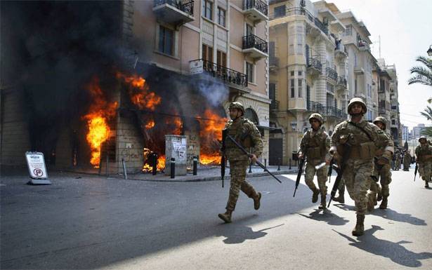 إصابة 81 عسكرياً خلال تنفيذ مهمات حفظ الأمن وتوقيف 20 شخصاً