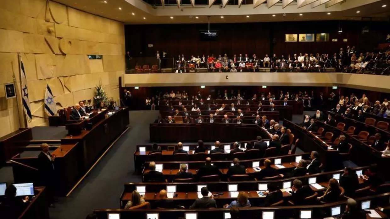 نتنياهو وغانتس يتوصلان الى اتفاق كامل حول التشكيلة الحكومية