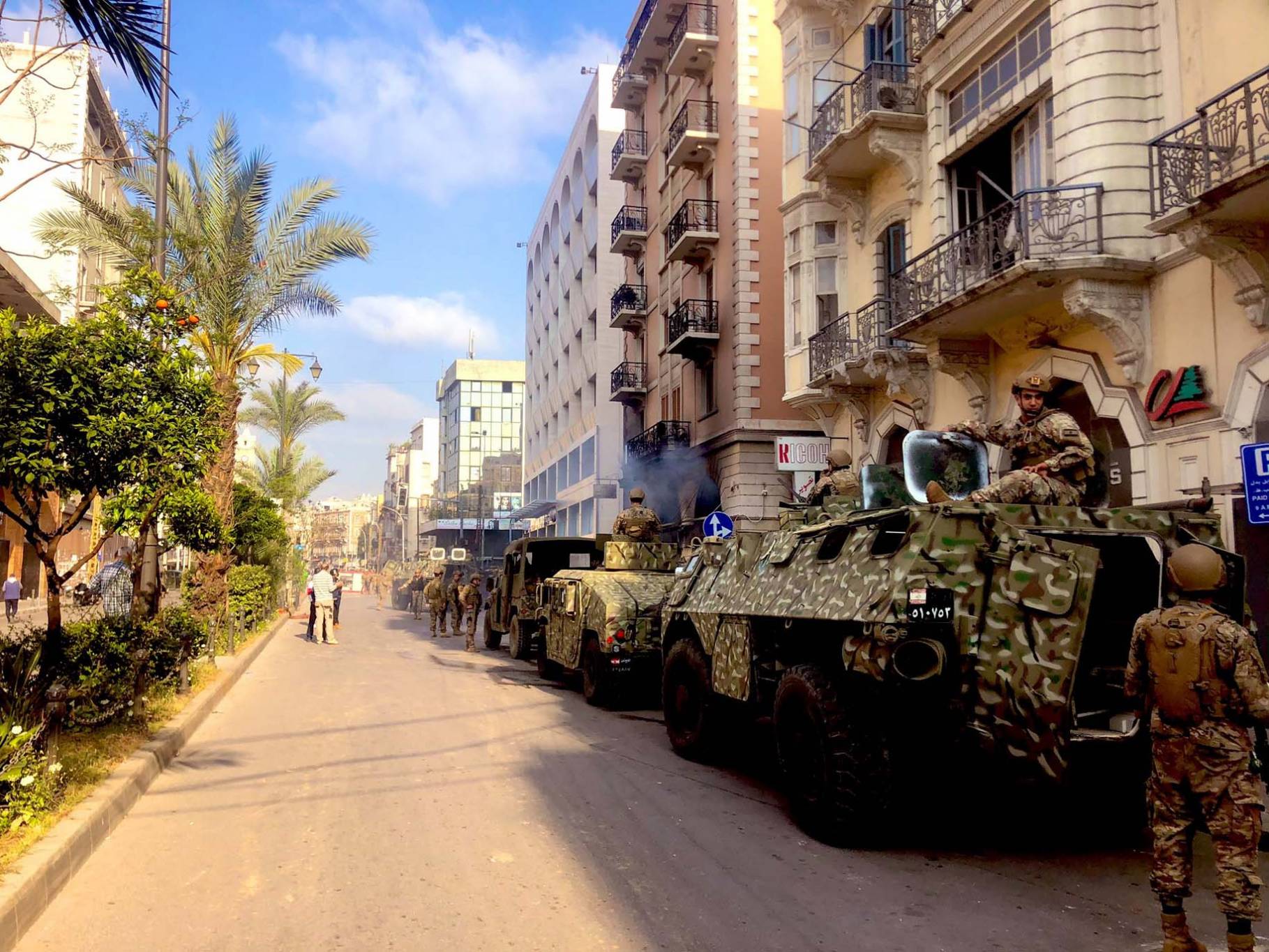 لا سقوط لـلحـكــومة فــي الشارع ولا إستقالــة لــديـــاب

معلومات مُسبقة عـــن تــفجير أمــني وتـدابـيـر مُتّخذة في الـمنـاطق كافة