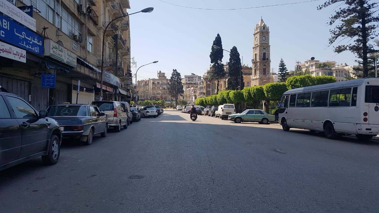 طرابلس تلتزم بالتعبئة العامة والبلدية تتحرك... ارتياح عام بعد فتح «ساحة كرامي» وتوزيع المساعدات