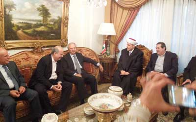 الشعار استقبل الصفدي
وتلقى اتصالا من عون وانتقدtV O