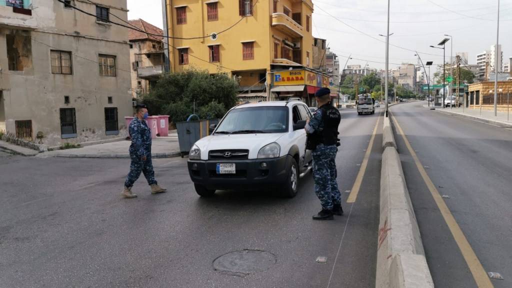 «كورونا»: 8 اصابات جديدة 6 منها للمقيمين و2 للوافدين ليرتفع العدد الى 886
فحوص «PCR» عشوائيّة في صور... ودوريات للقوى الأمنيّة والبلديات لضبط المخالفات