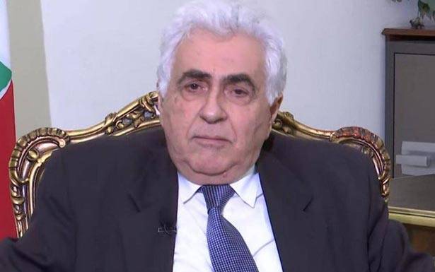 حتي تلقّى من نظيره الايطالي
