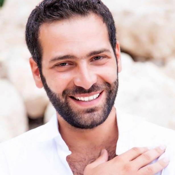 خاص- وسام صليبا في عالمين مختلفين وسط شبكة معلومات خطيرة!