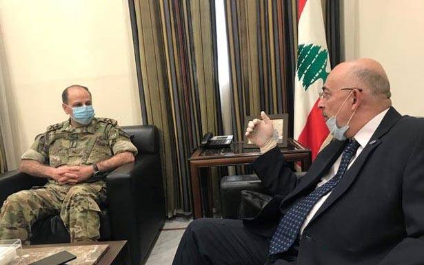 مفوض لجنة حقوق الإنسان يزور مجلس الدفاع