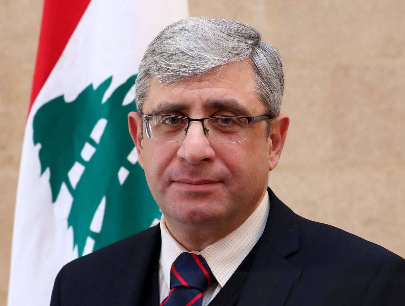 «التربية»: مـكــتـب الــــوزيـــر مفتوح للجميع
المجذوب : الحكومة تسير عـلـى درب الجلجلة
... والمدرسة الرسميّة يجب أن تكون خياراً