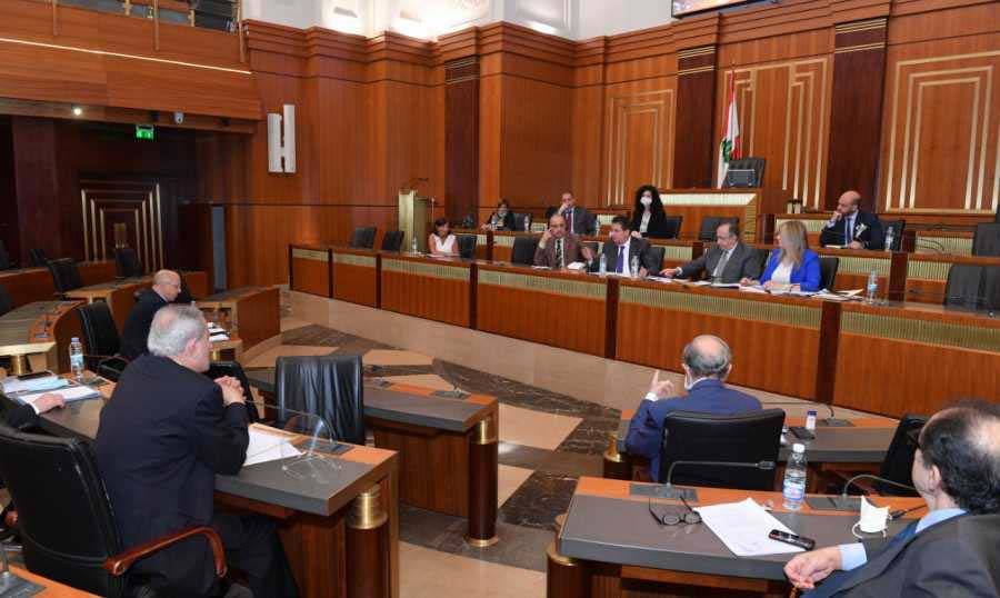 لجنة المال بحثت انشاء صندوق للبطالة
كنعان : يسهم بمعالجة آزمة كبيرة بعد فقدان 100 ألف وظيفة