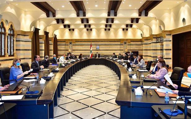 اوساط نيابية معارضة : الهوة كبيرة بين الحكومة والمواطنين وعملية ترميمها تـجري في الكـــوالـــيــــس