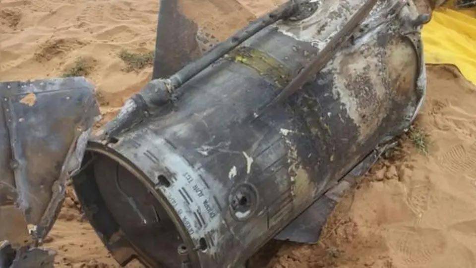 إعتراض صاروخ باليستي فوق نجران
 الحوثيون: مستعدون لحوار علني في الرياض
