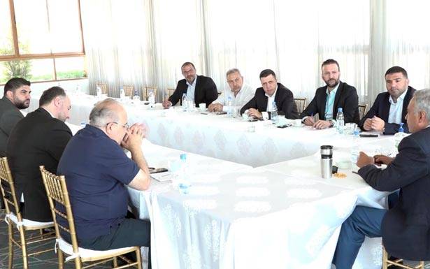 «الديموقراطي اللبناني» : للالتفاف حول المؤسسات الدستوريّة ونُشدد على حق التظاهر السلمي دون اللجوء إلى الاستفزازات