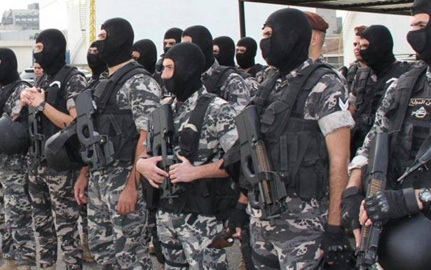 أمن الدولة أوقف 5 بجرم الإتجار بالأسلحة الحربيّة