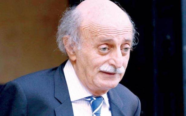 جنبلاط : صاحب محطة وقود من الشوف باع المازوت الى سوريا
