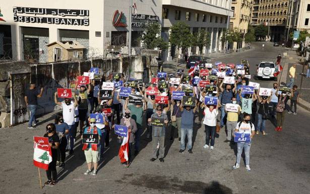 المأزق اللبناني يتعمّق يومياً وتوقعات بالقدرة على الصمود لعامين !لا مُعطيات حقيقيّة عن «حرب صيفيّة» .. ورهان على تسويـة إيـرانـيّة ــ أميركيّة !