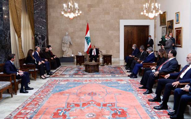 وزيرة المهجرين اطلعته على مسار المصالحات في القرى