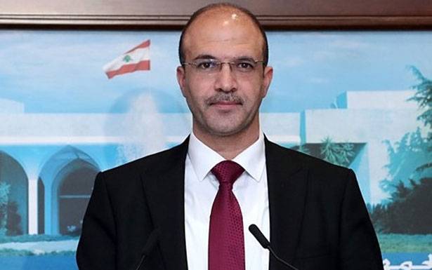 بحث وهاشم مُعاناة قطاع طـبّ الأسنان