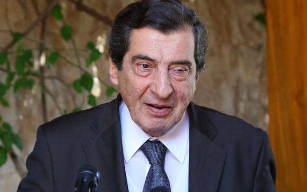 الفرزلي لـ«الديار»: دعوت الى لم الشمل لا تغيير الحكومة وانا مع المودعين وليس المصارف