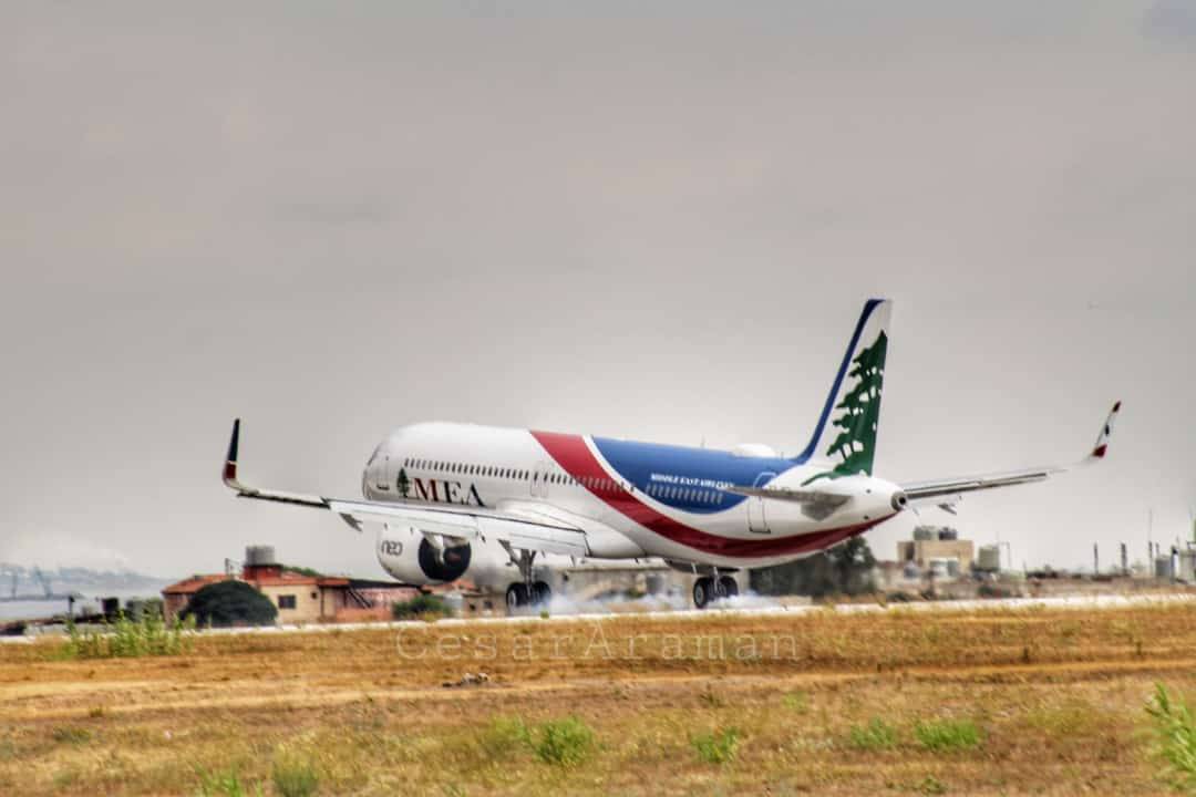 وصول أول طائرة إيرباصA321neo .. والحوت ردًا على باسيل: جيبوا الكهربا والسواح عليّ!
