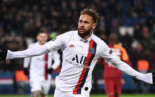 نيمار يفقد الأمل بالعودة الى برشلونة