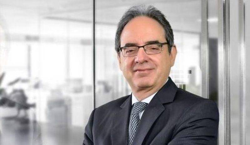 إعادة هيكلة القطاع المصرفي خـطـوة أولى نحو مسار زمـني طويل
 غبريـل لـ«الــديار»: تخفيض عــدد المصارف «مـش غــلـط» ومُرتـبـط بـديناميكيّة الأسواق
جوزف فرح