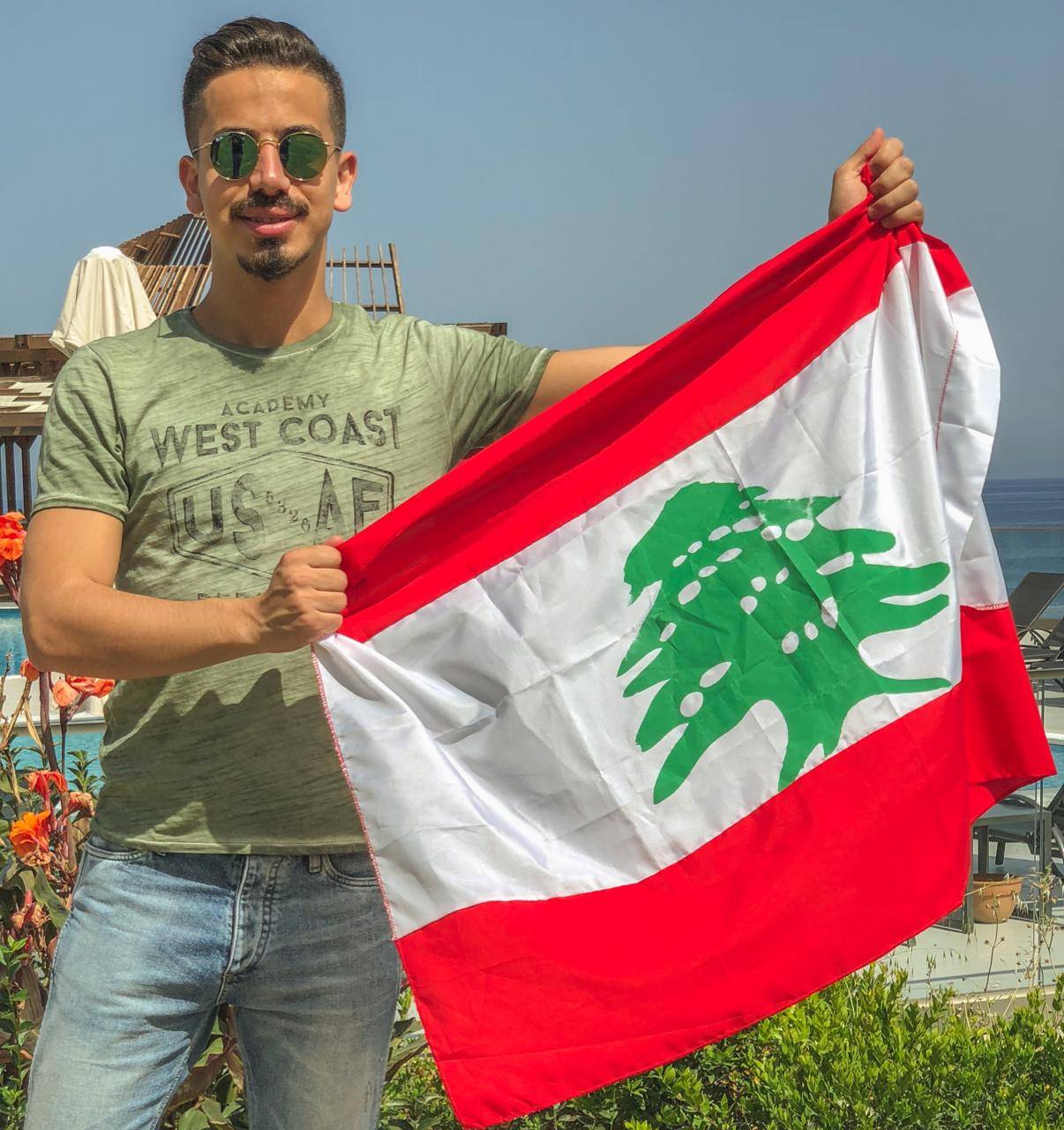 بالفيديو: بدوان شحميني شاب لبناني يشجّع على السياحة الداخلية دون التخالط الاجتماعي