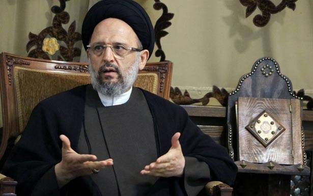 فضل الله: لن نكون حياديين في عالم تهيمن عليه قوى جشعة